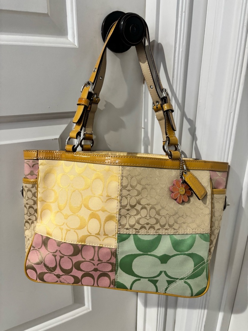 🍎🍎SOLD🍎🍎Coach Y2K Patchwork Signature Tote Bag Pastel Multi Color Rare